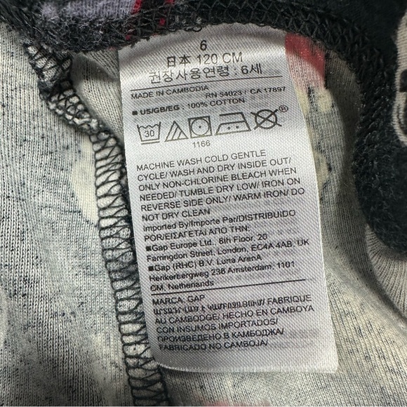GAP Star Wars Pajamas Black, Red, and White Size 6 - Picture 10 of 16